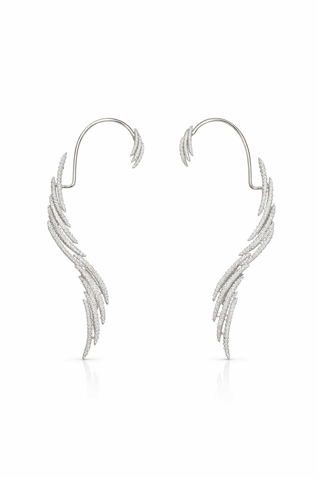 Aarini Feather Glow Ear Cuff