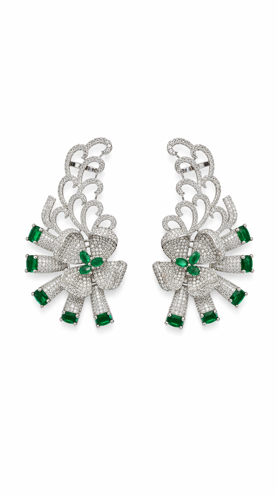 Zivara Bloom Ear Cuff