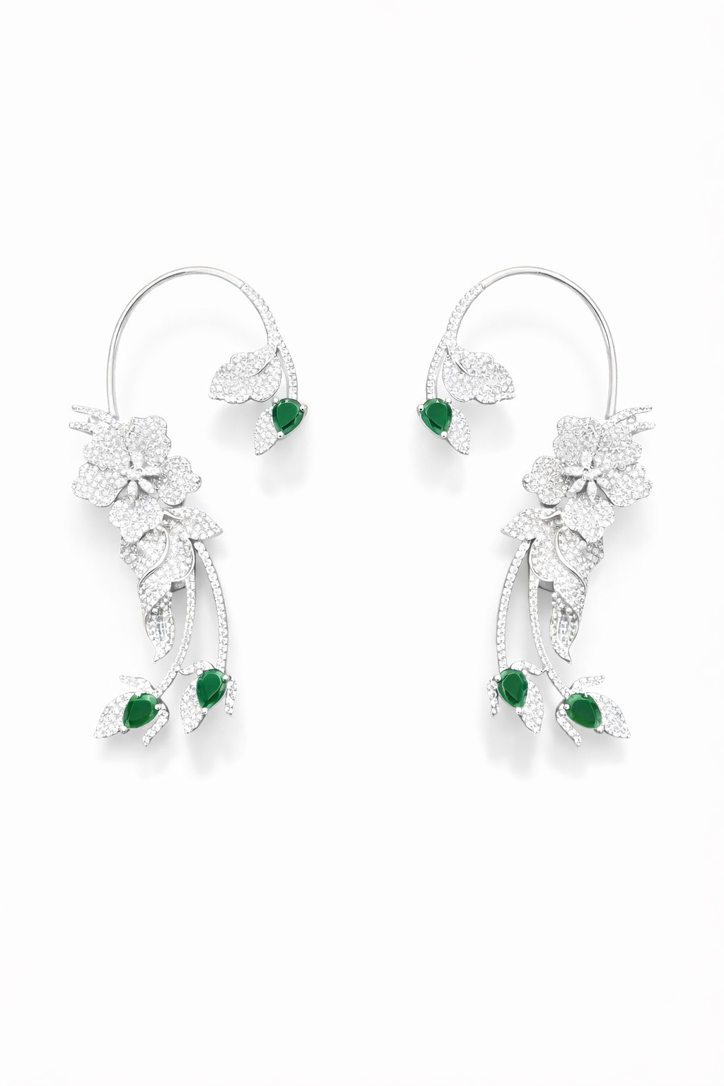 Ruhani Vrishti Diamond Ear Cuff