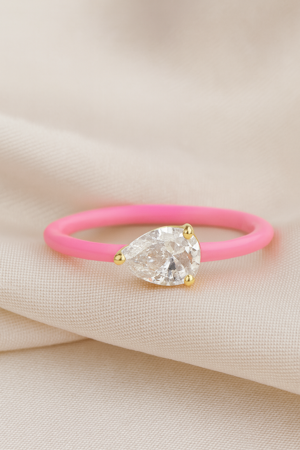Rose Pop Teardrop Ring