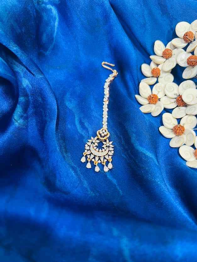 Enchanted Jewel Maang Tikka