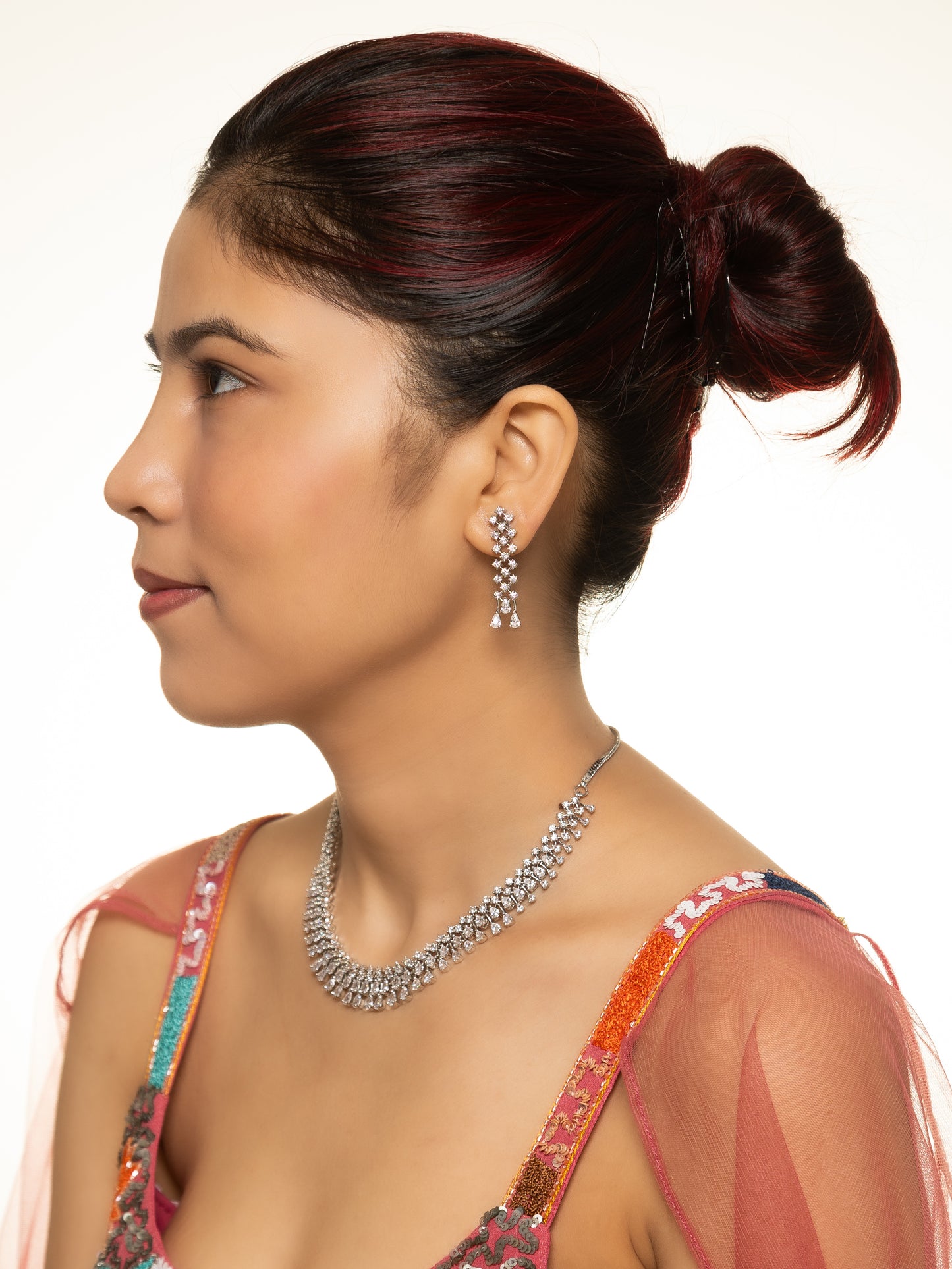 Ethereal Horizon Necklace with Earrings