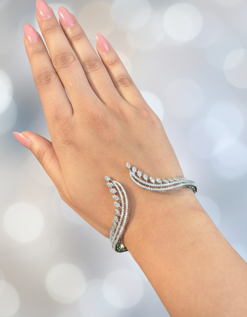Velora Diamond Leaf Cuff