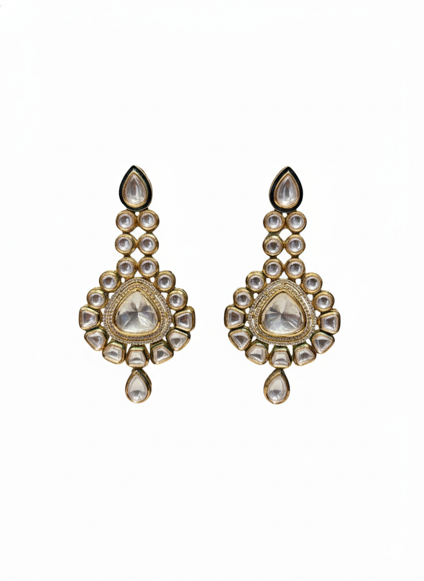 Noor-e-Zohra Kundan Chandbalis