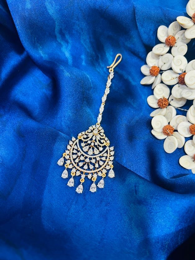 Heavenly Charm Maang Tikka