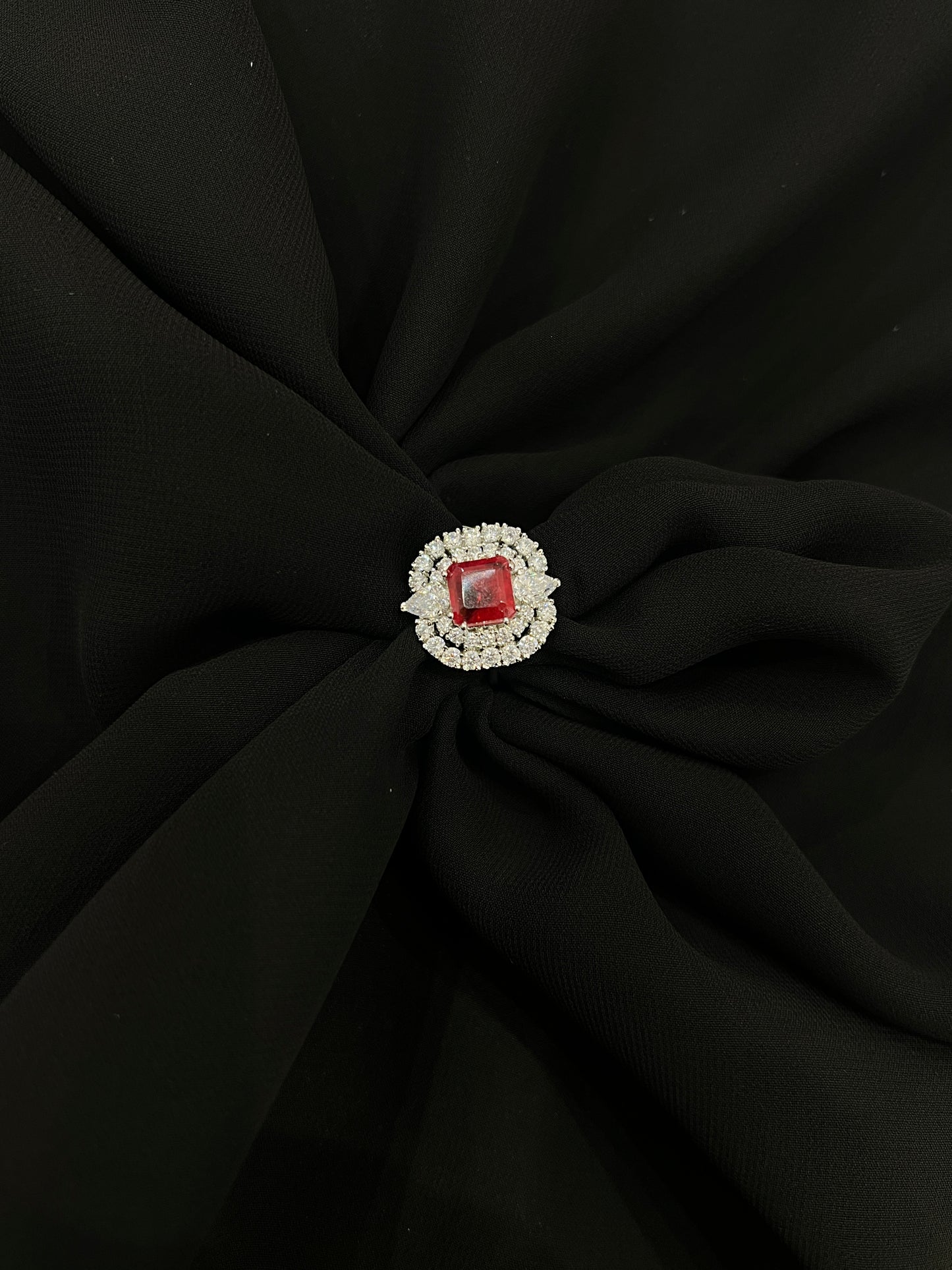 Scarlet Majesty Ring
