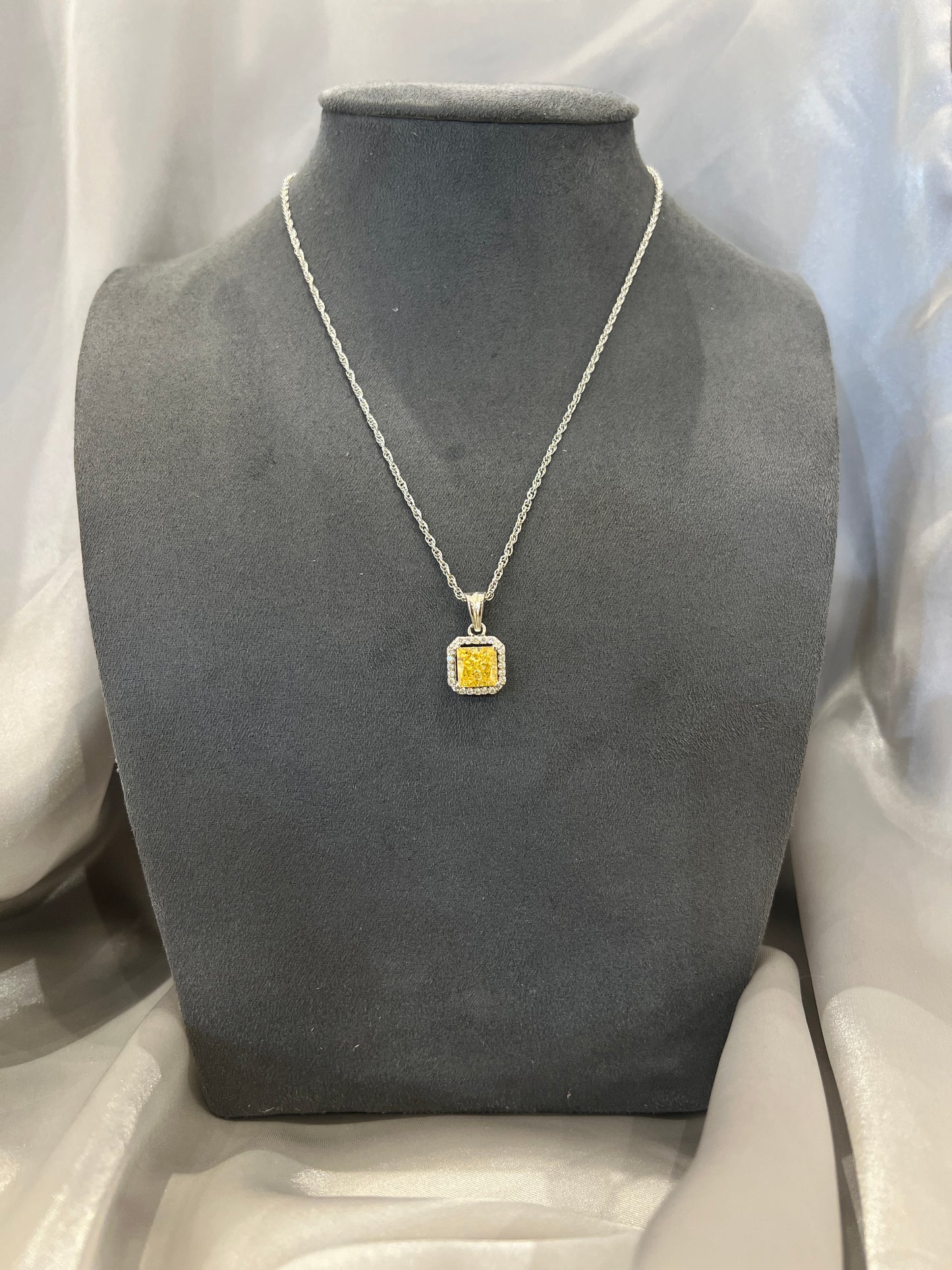 Sunbeam Square Pendant
