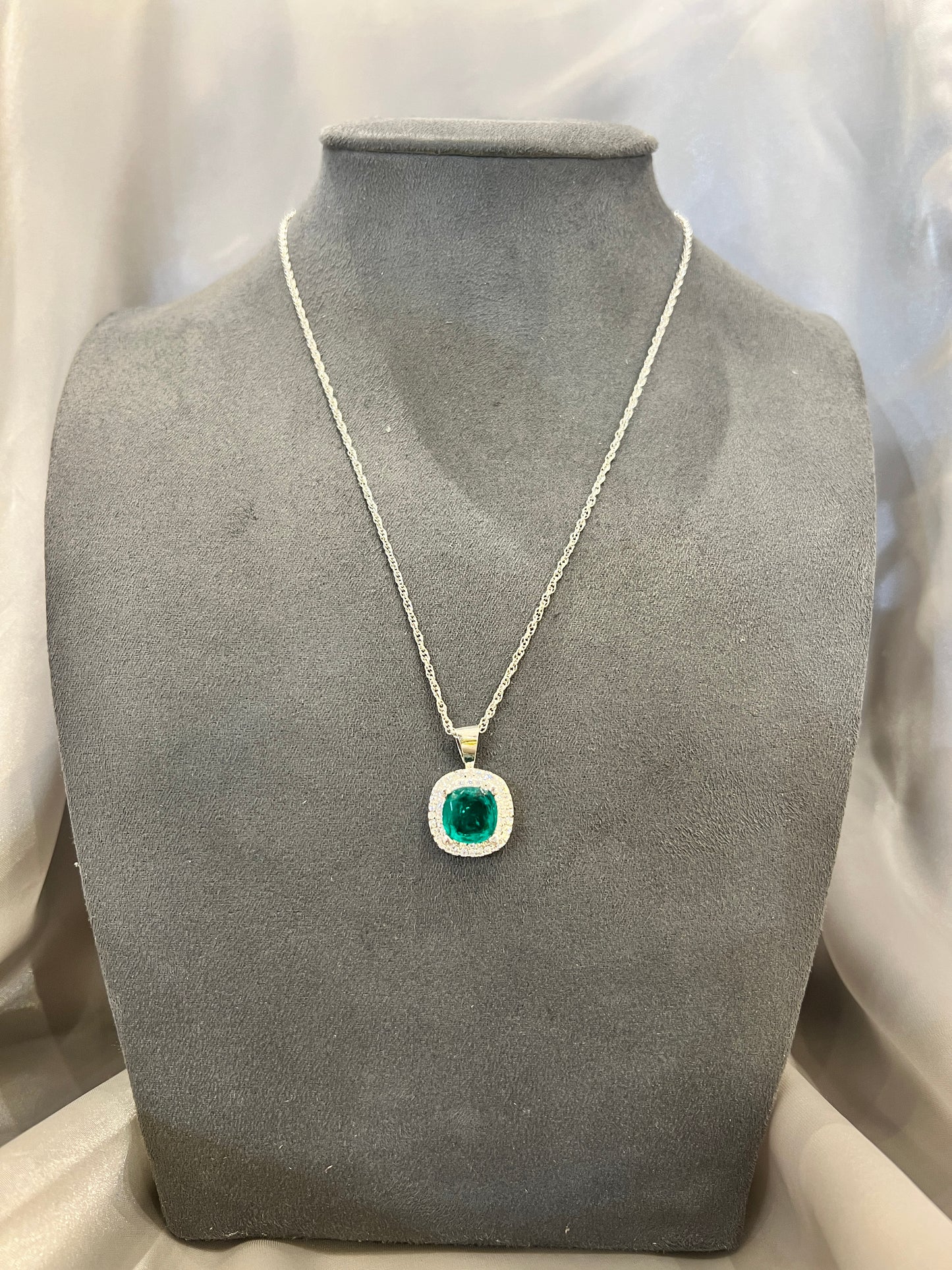 Twilight Blush Bloom