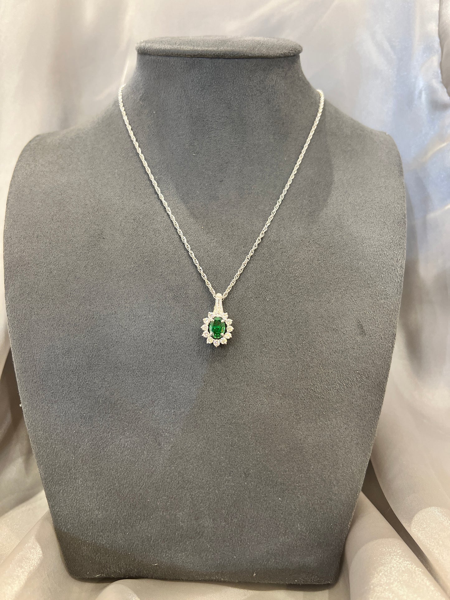 Midnight Green Petal Frost