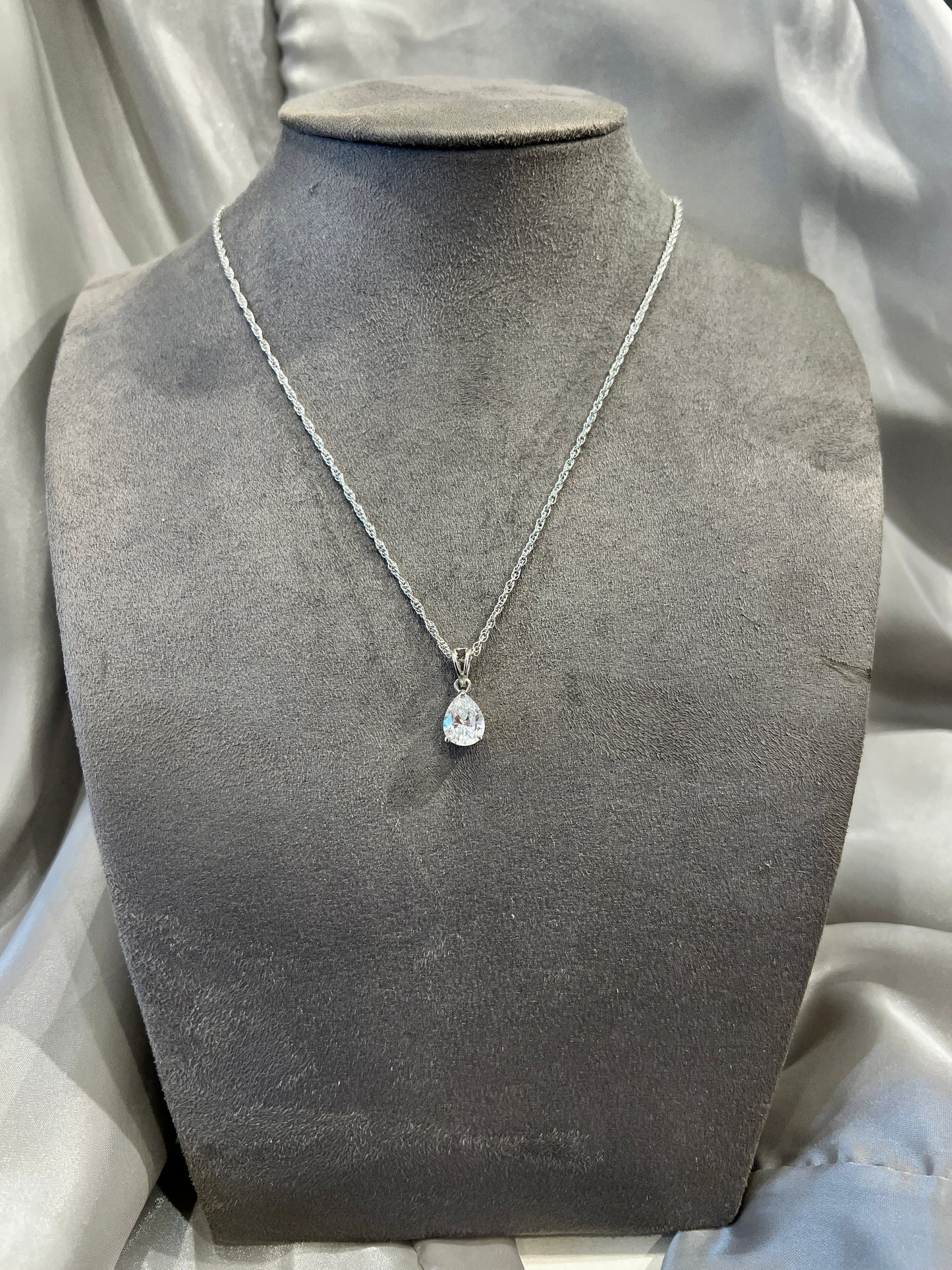 Raindrop Small Diamond Pendant