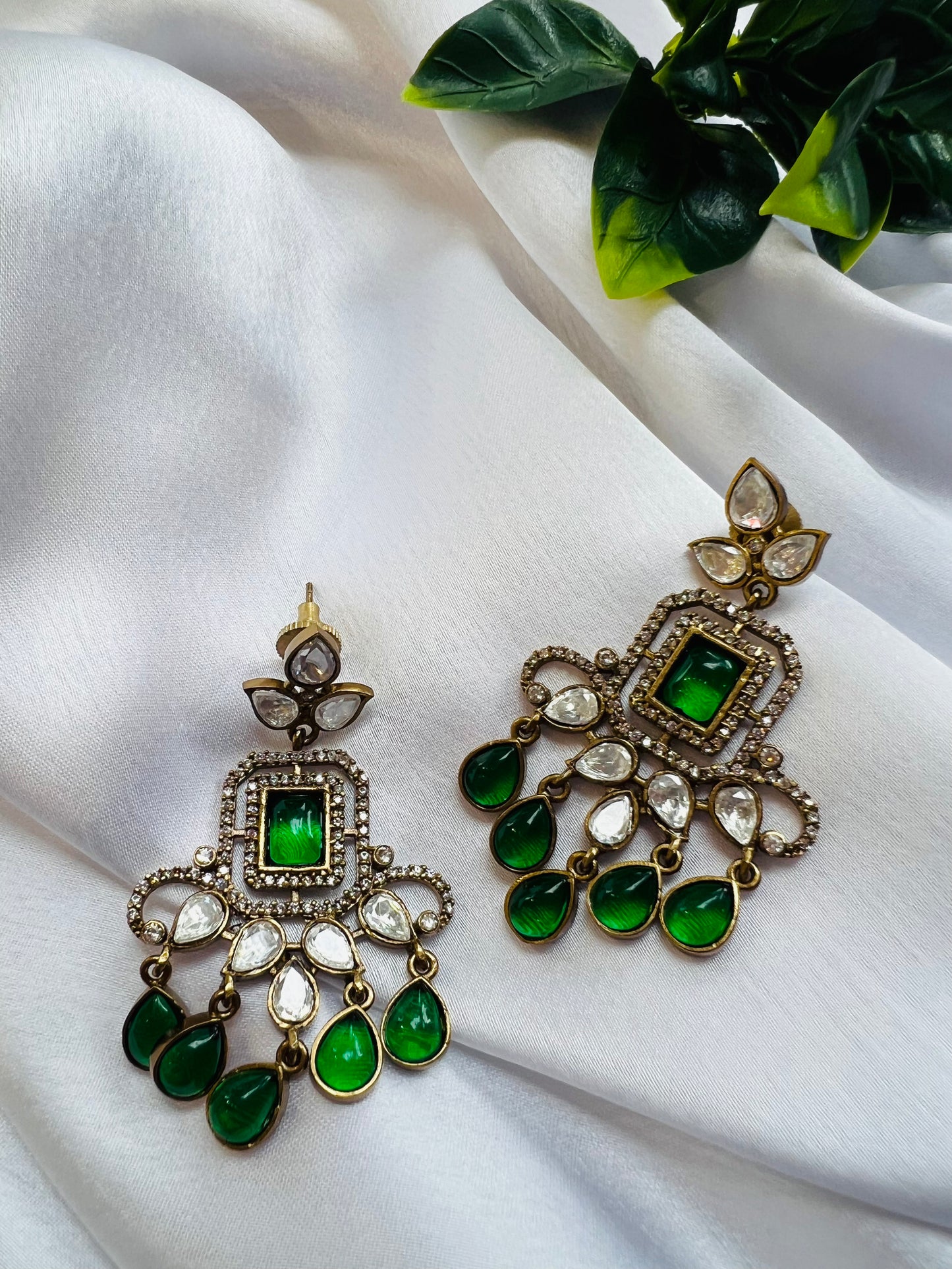 Madhavi Emerald Drop Earrings