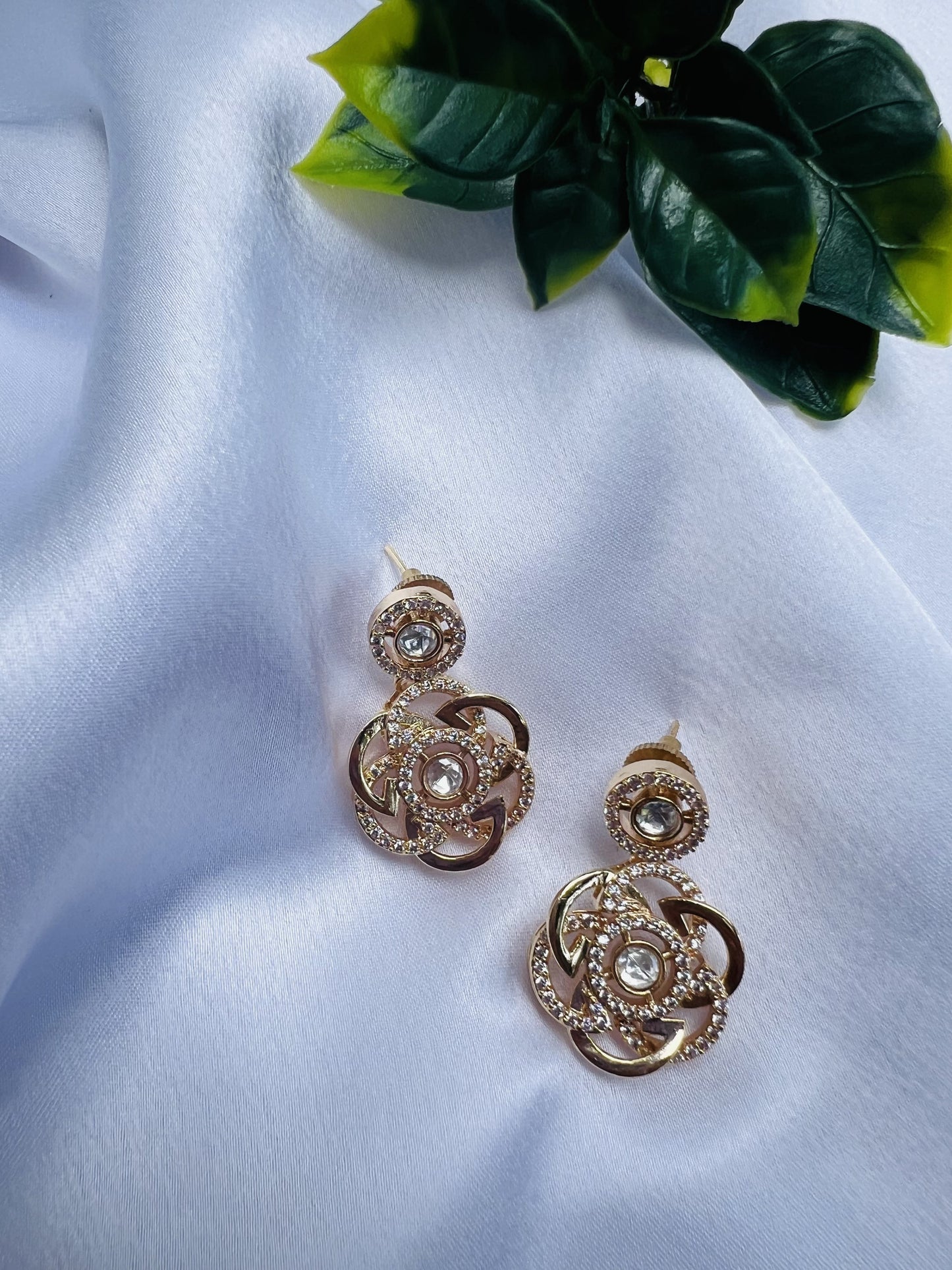 Anshika Dahila Earrings