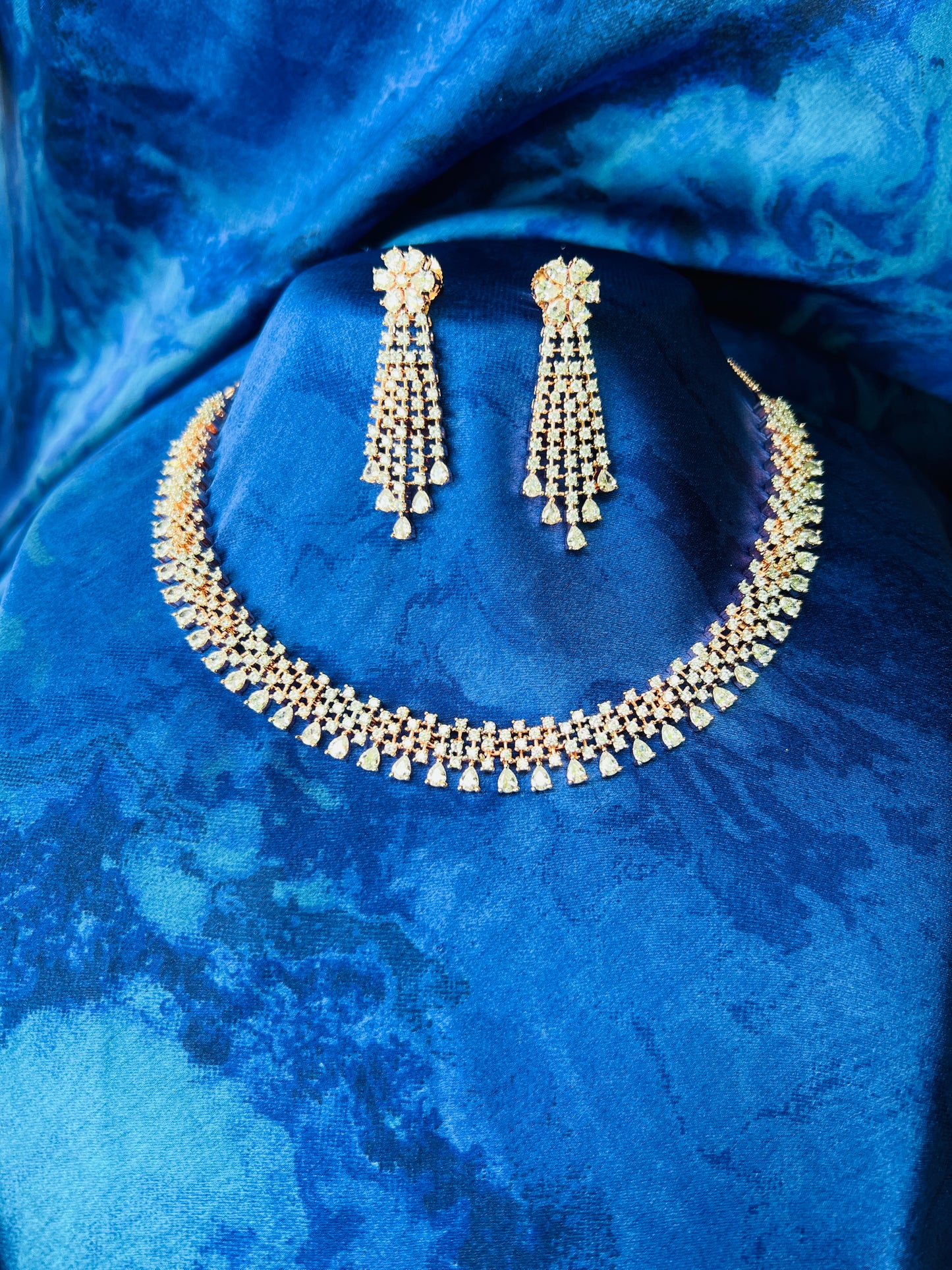 Twilight Radiance Necklace with Earrings