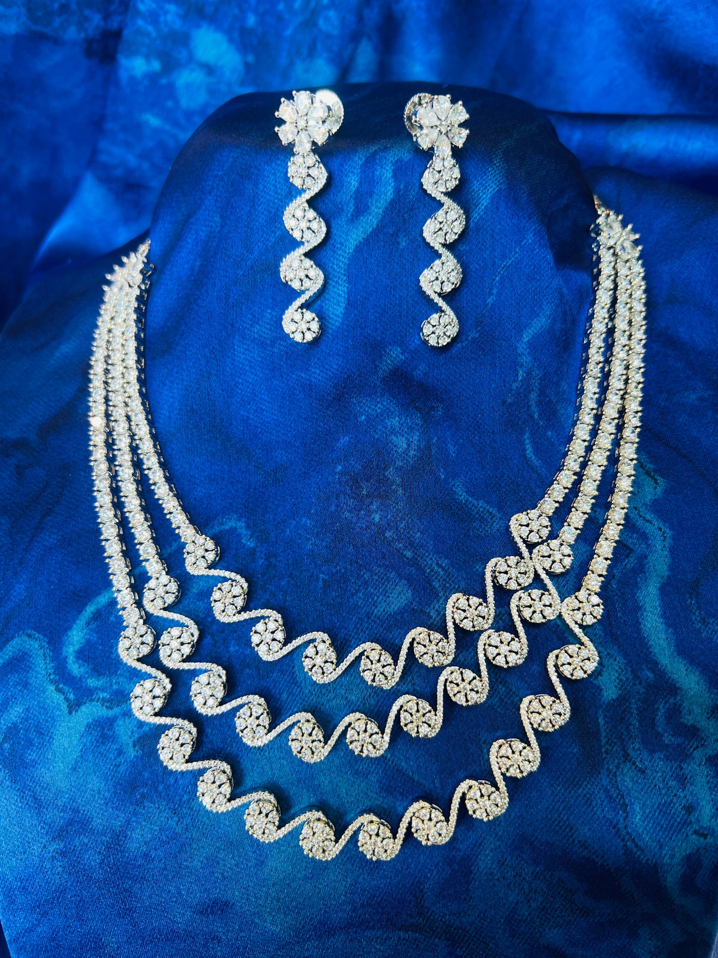 Twilight Elegance Necklace with Earrings