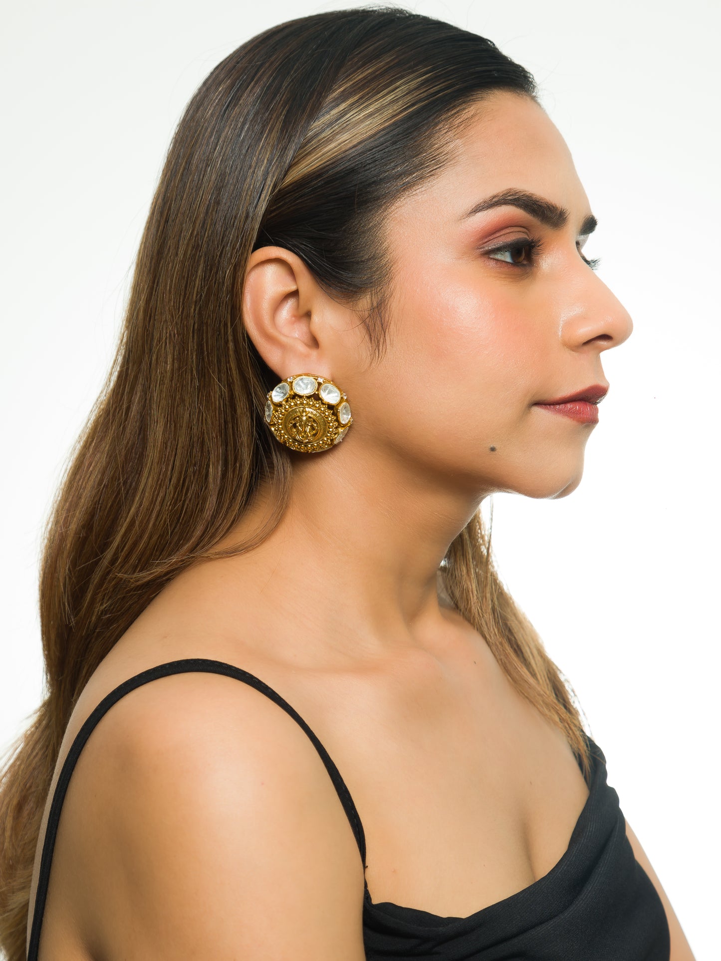 Ekdant Glow Kundan Studs
