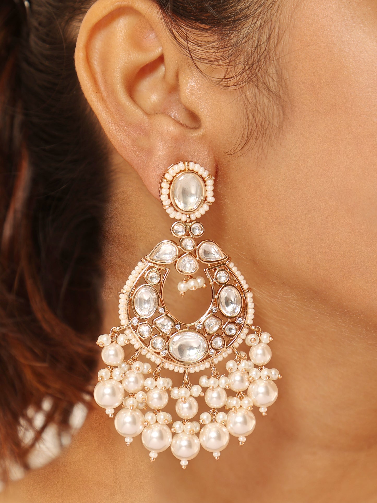 Ishani Chandbali Earrings