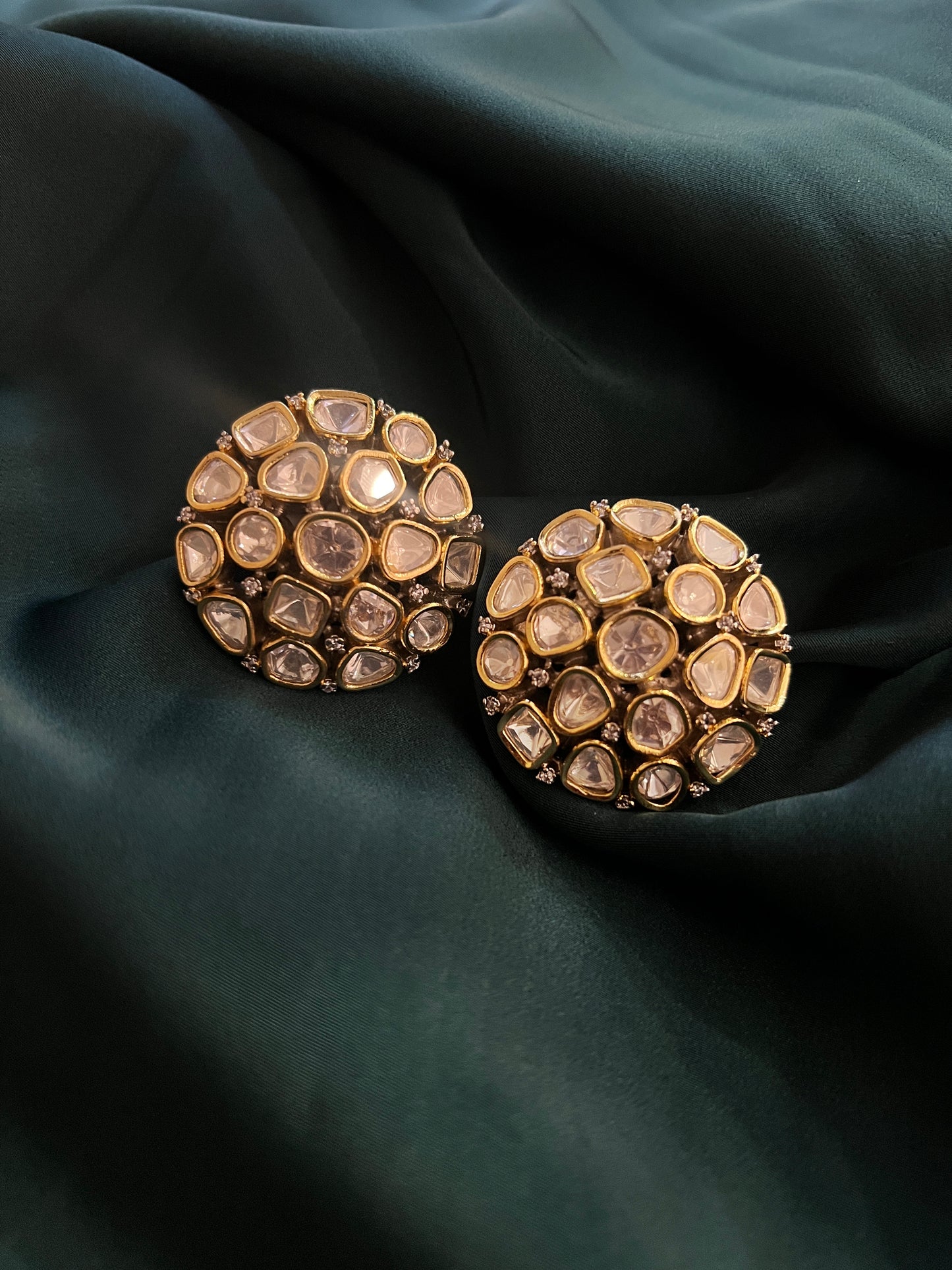 Indraneela Round Kundan Studs