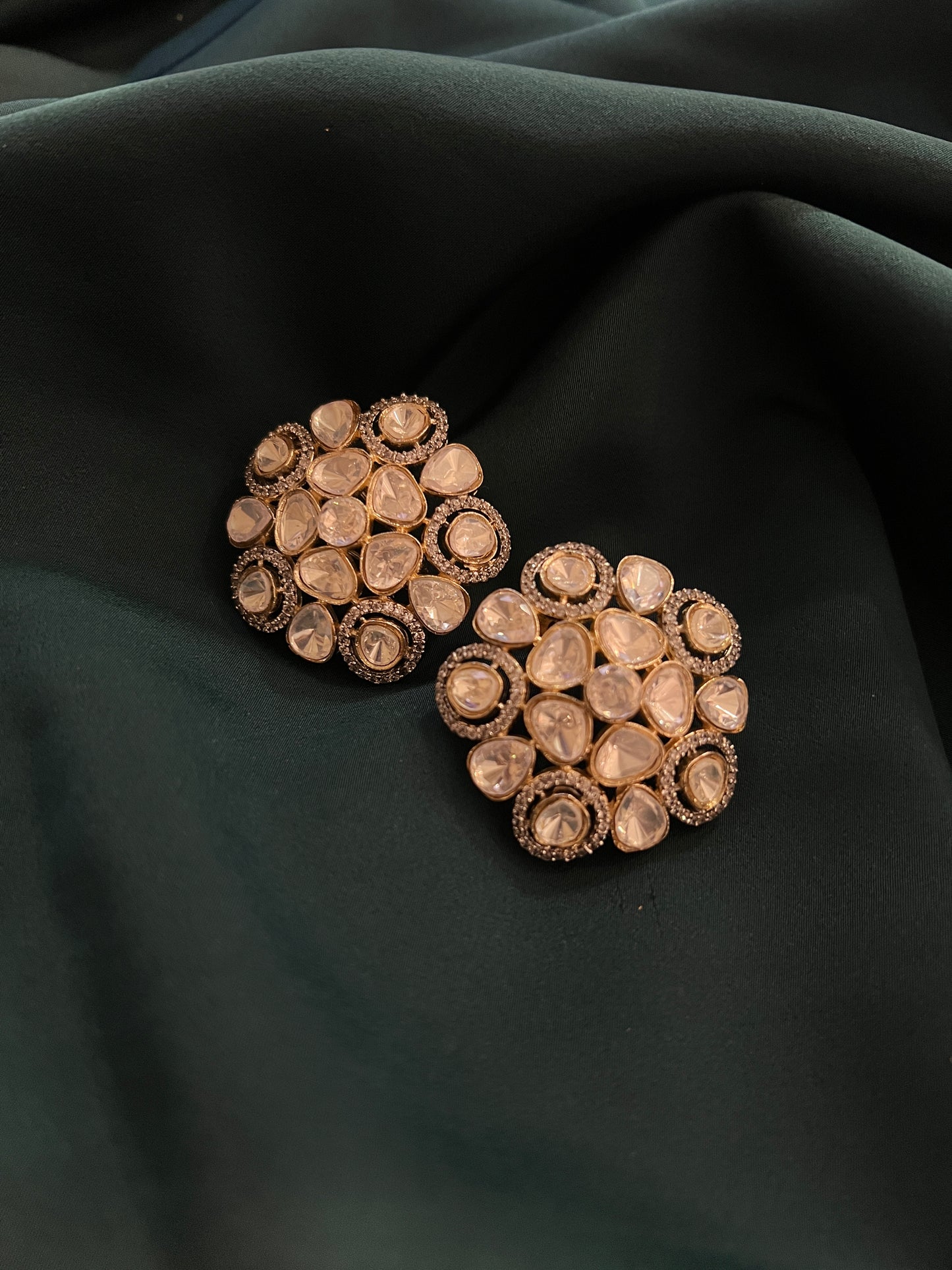 Chameli Kundan Studs