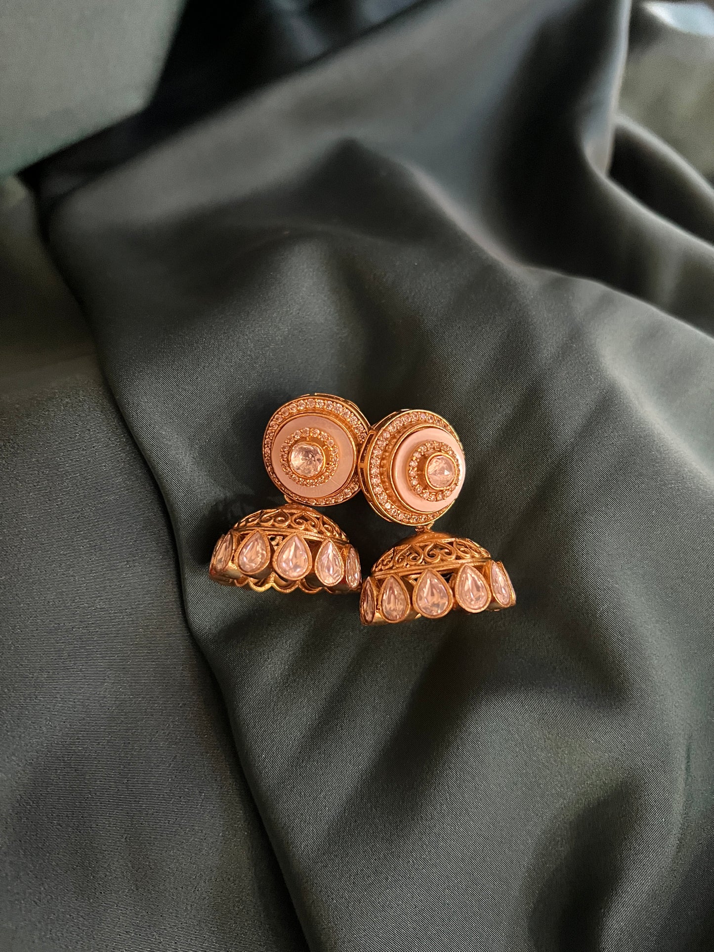 Kusuma Ivory Kundan Jhumka