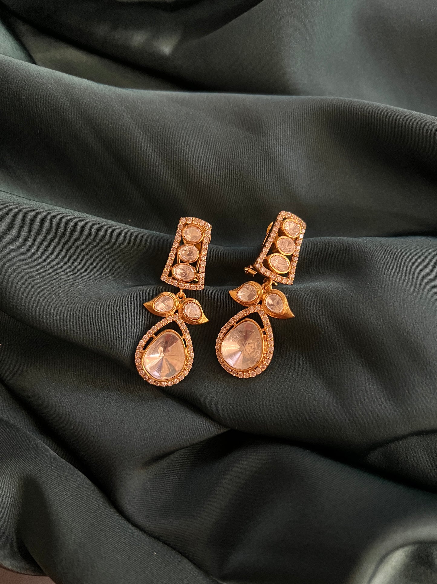 Raishvi Drop Kundan Danglers