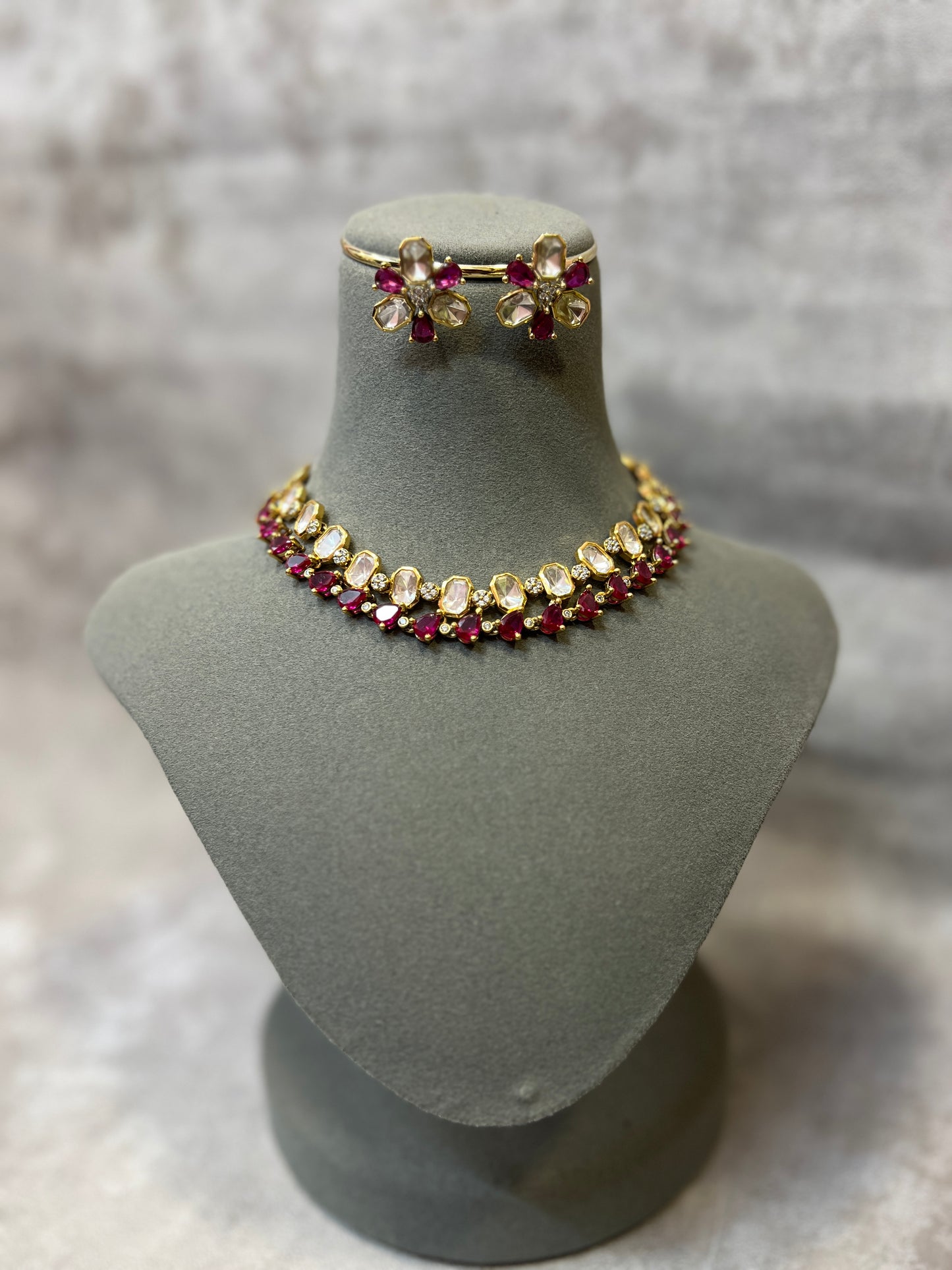 Ruby Halo Kundan Ensemble Set
