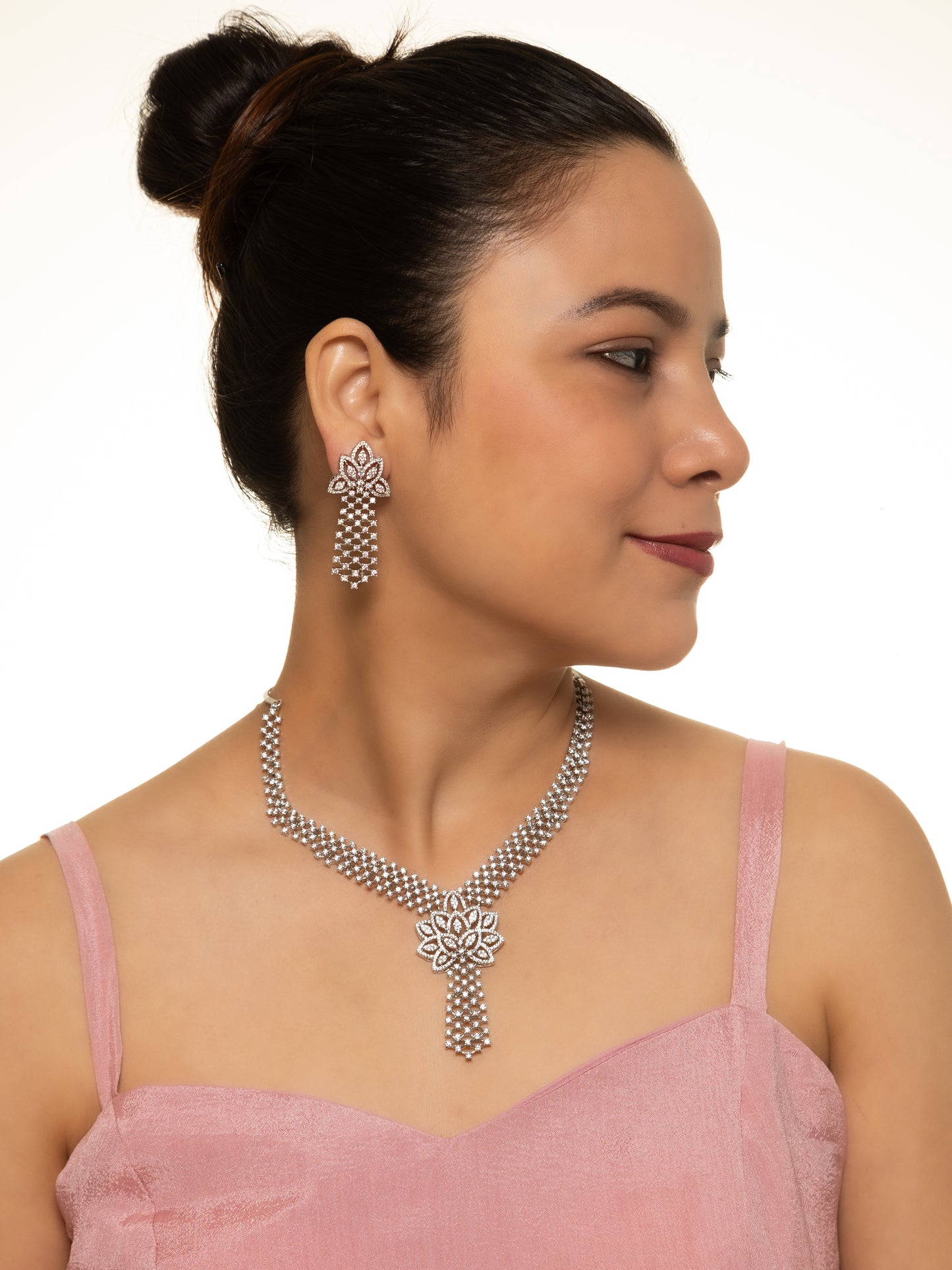 Mystical Illumination Necklace with Earrings