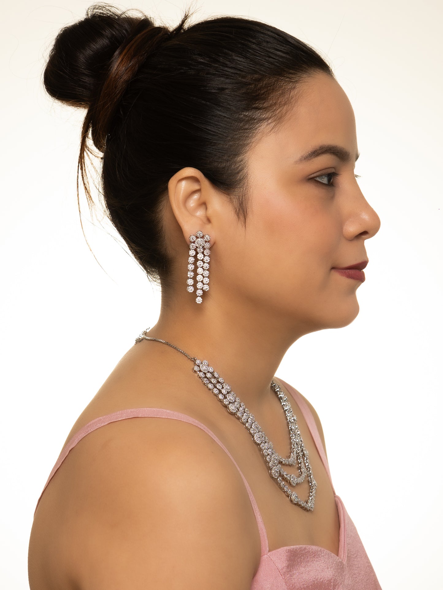 Radiant Allure Necklace with Earrings