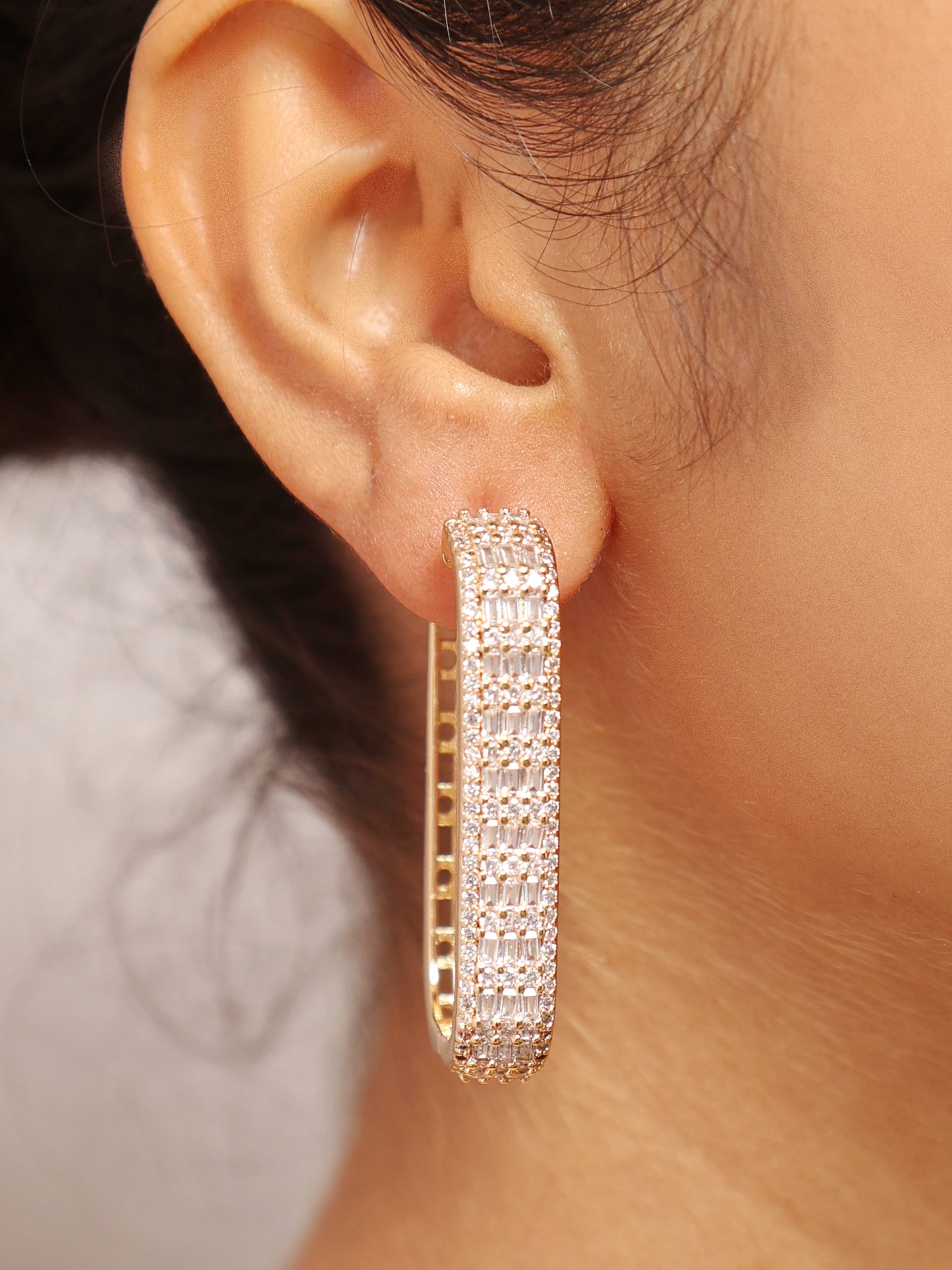 Infinite Gleam Hoops