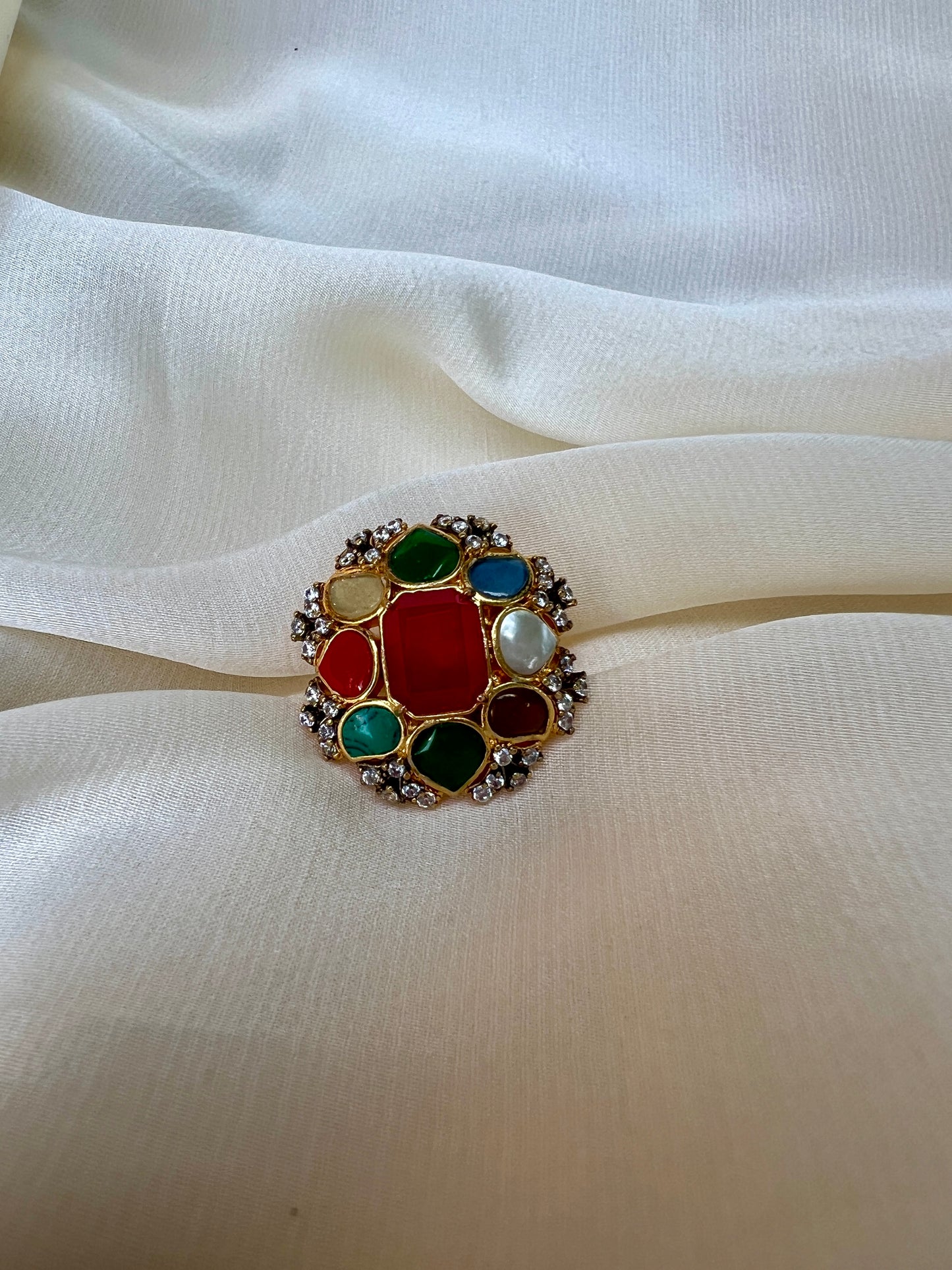 Starlit Kundan Jewels Ring