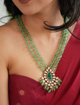 Aaranya Green Kundan Necklace Set