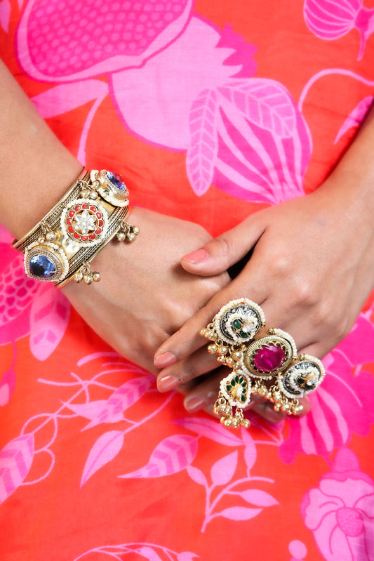 Royal Navaratna Heritage Kada