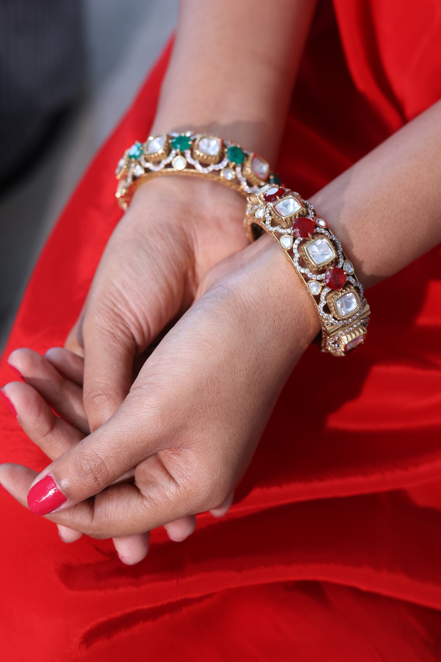 Royal Radiance Kundan Kada Duo