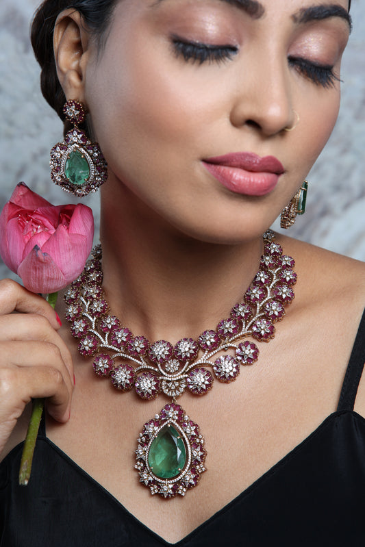 Emerald Blossom Royale Set