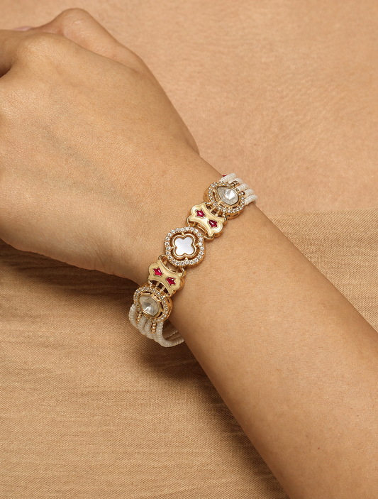 Mehrun Pearl Kundan Bracelet