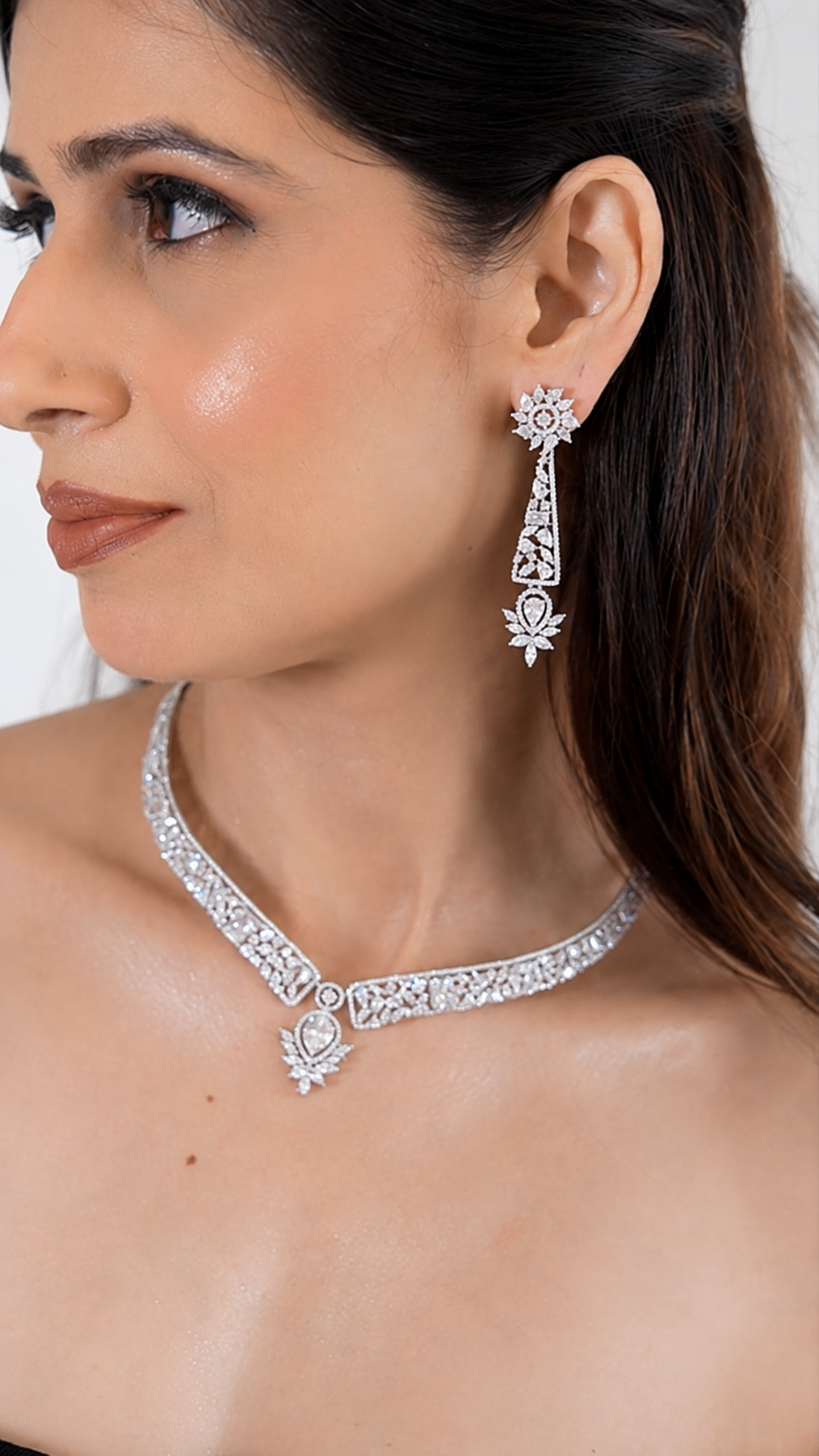Celestine Royale Crystal Collar Set