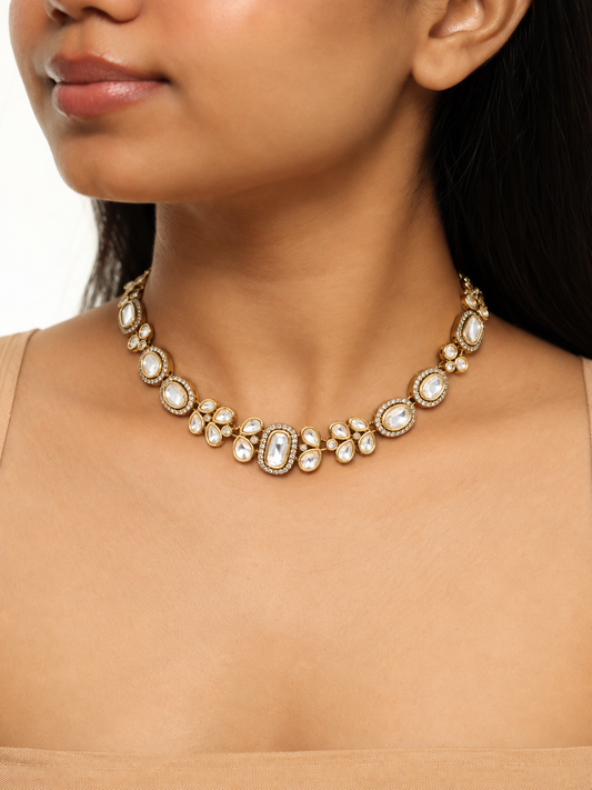 Zarelle Kundan Crystal Necklace Set