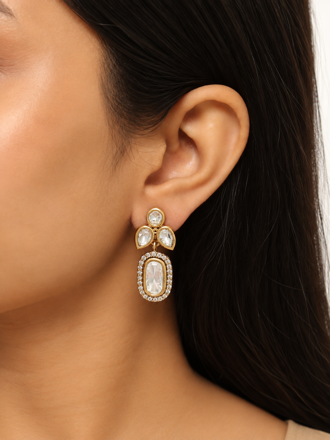 Zarelle Kundan Crystal Necklace Set