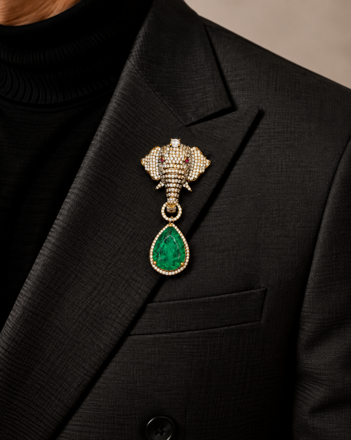 Rajsi Emerald Gajraj Pendant Brooch