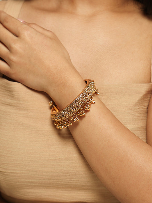 Vintage Floral Ghungroo Kada