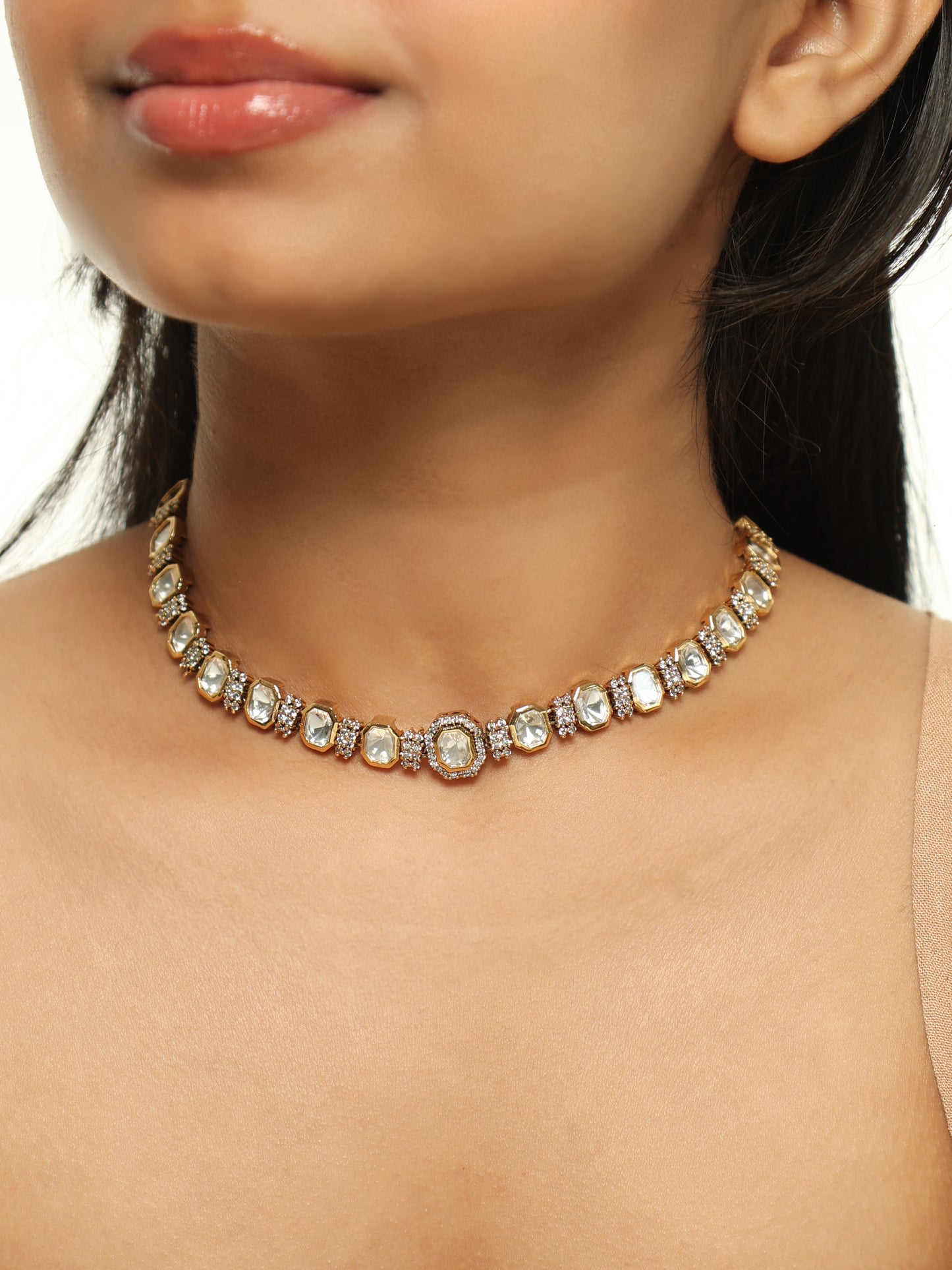 Aarini Polki Choker Necklace Set