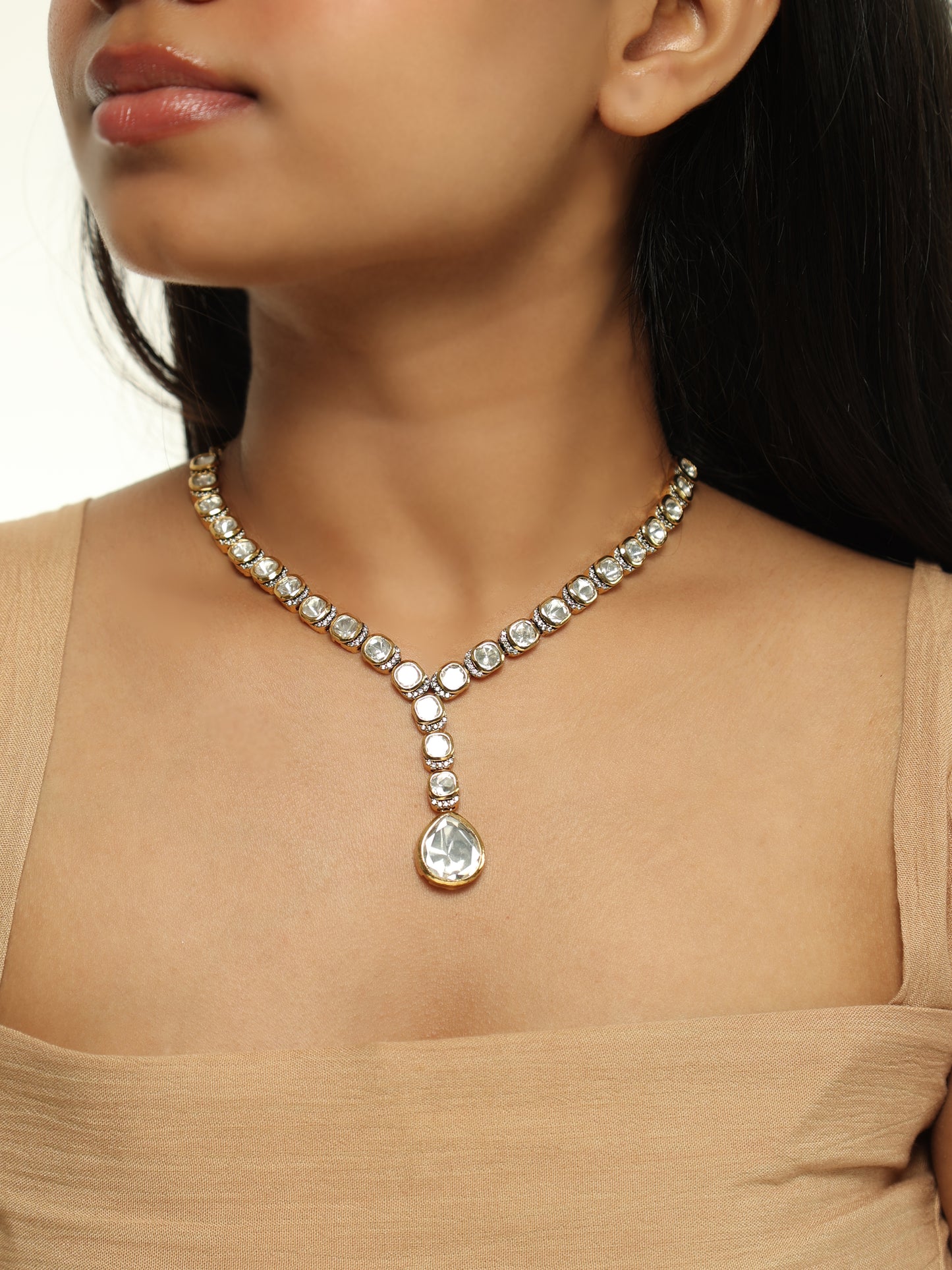 Noor Yara Polki Necklace Set