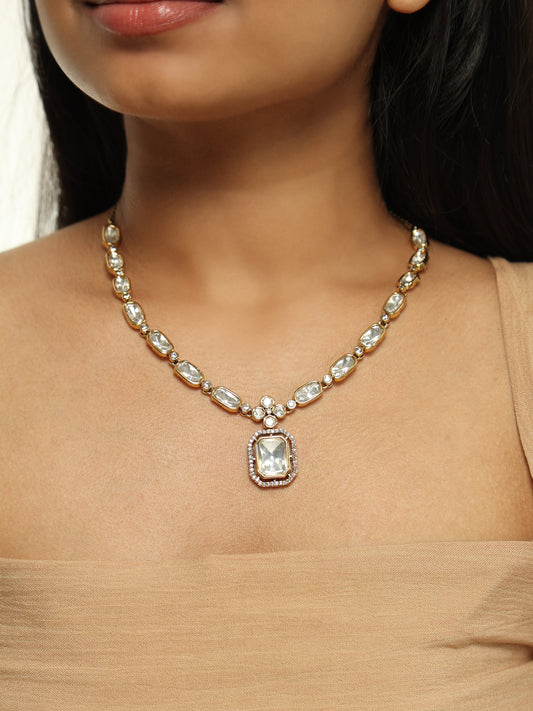 Maira Solitaire Polki Pendant Necklace Set