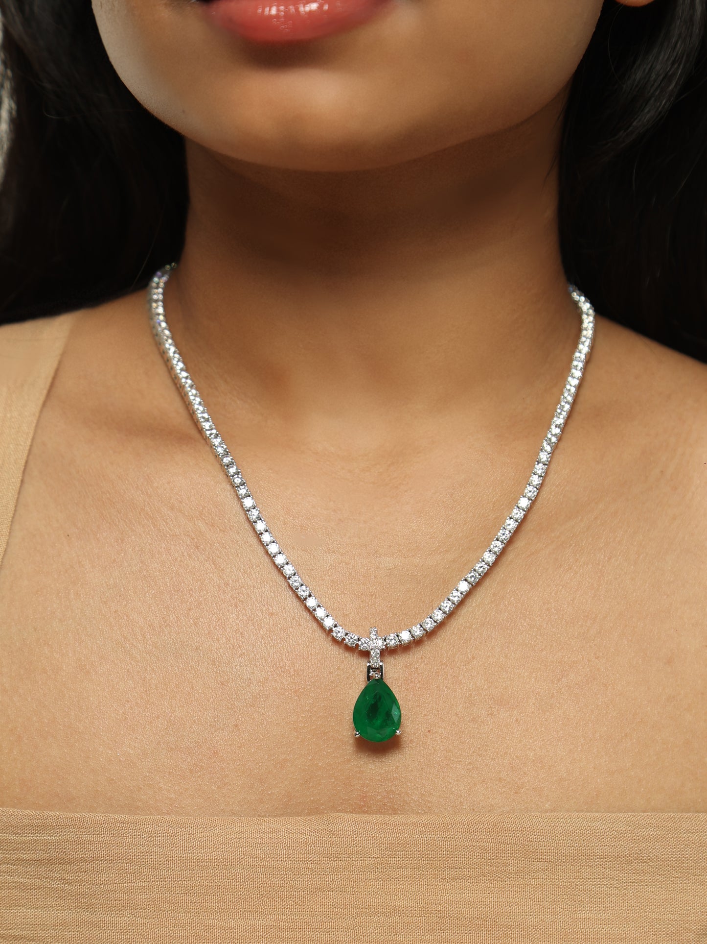 Emerald Dewdrop Tennis Necklace Set