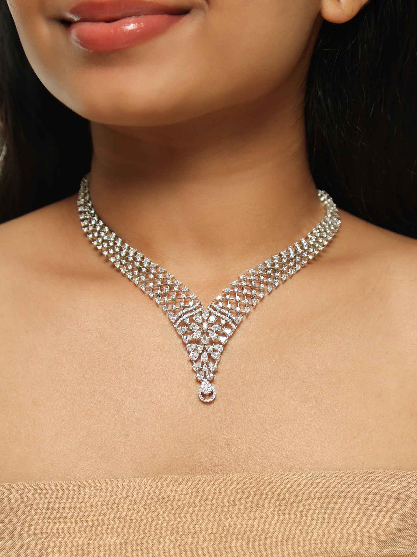 Celestia Lattice Diamond Choker Set