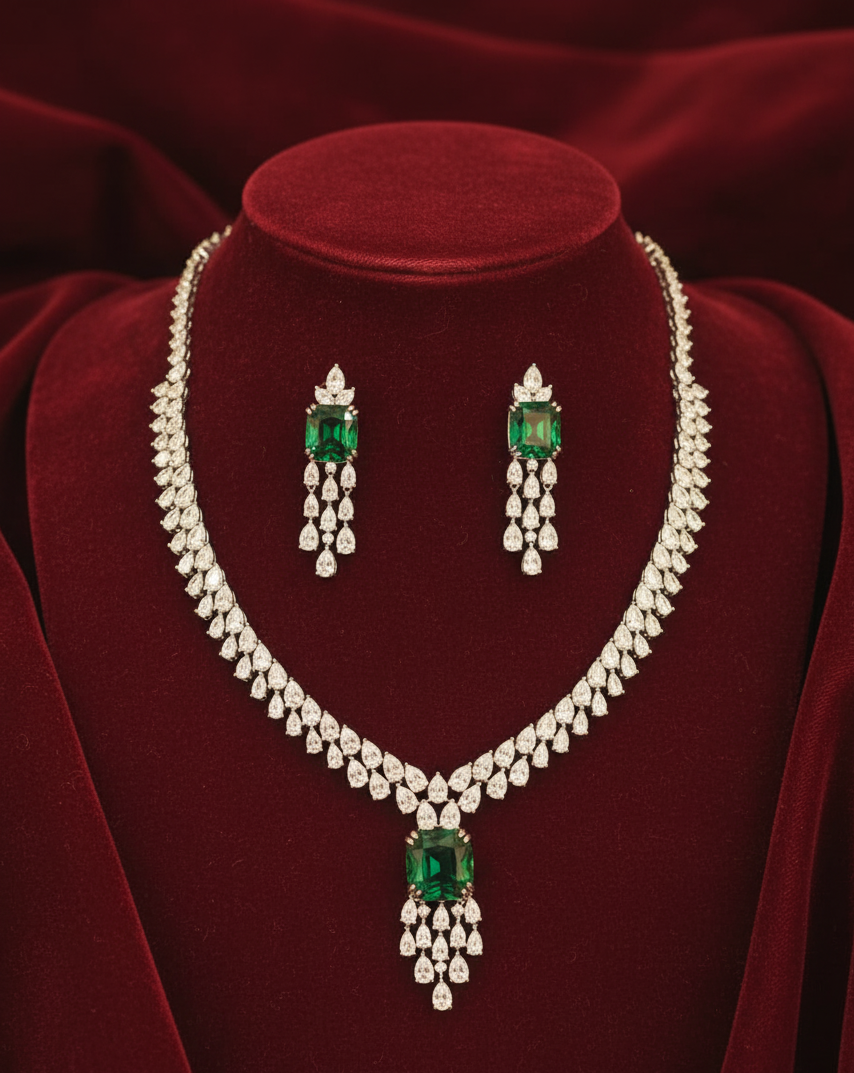 Emerald Crest Queen Set