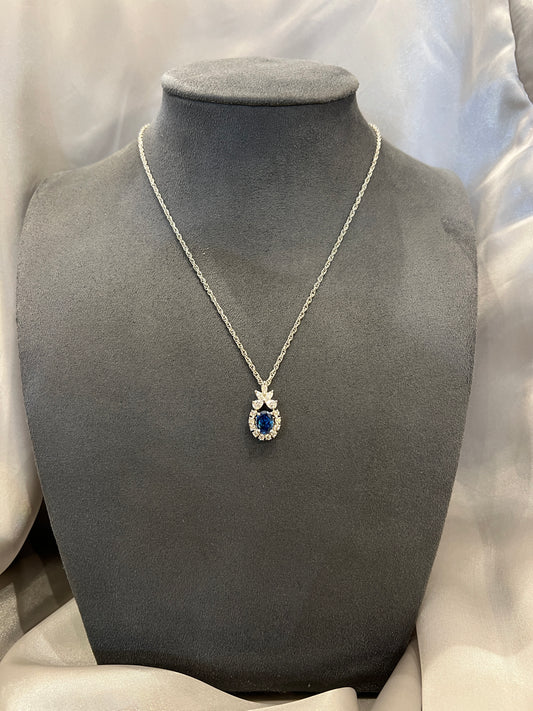 Royal Heirloom Green Charm