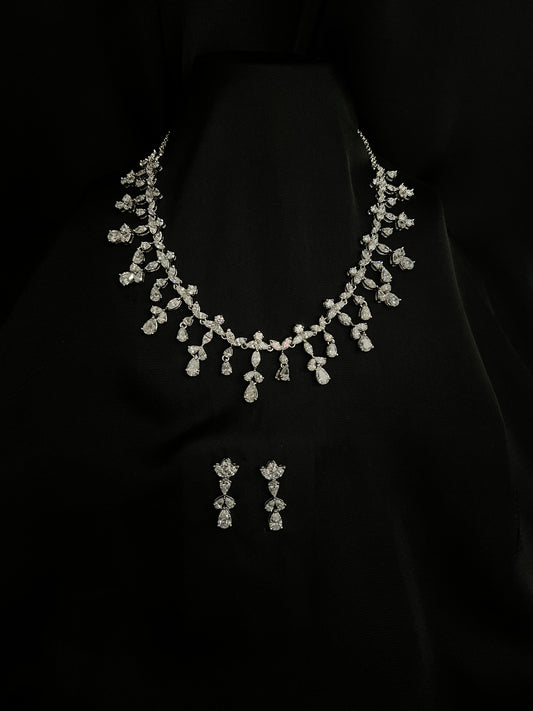 Diamond Fleur Embrace Set