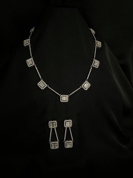 Cascading Regal Shine Set