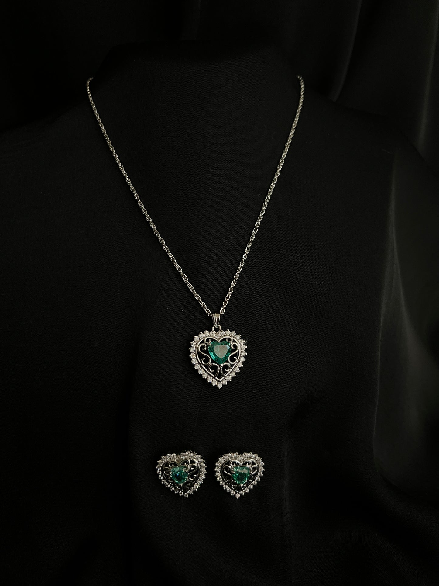 Emerald Heart Empress Set