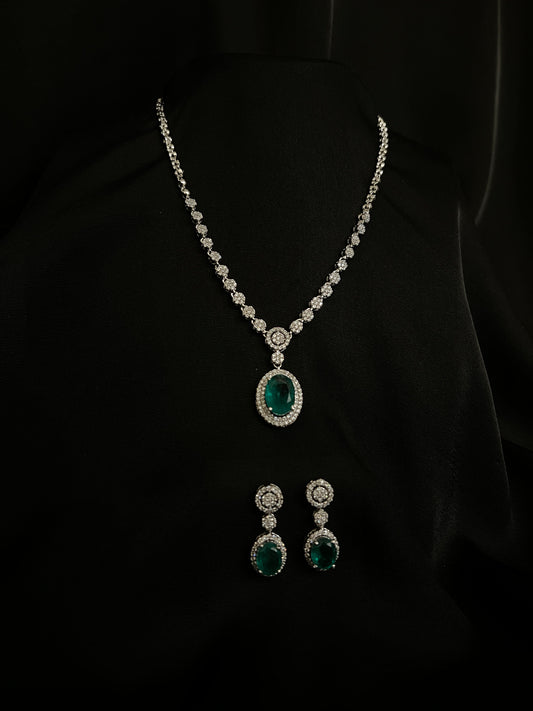 Emerald Elegance Necklace with Earrings